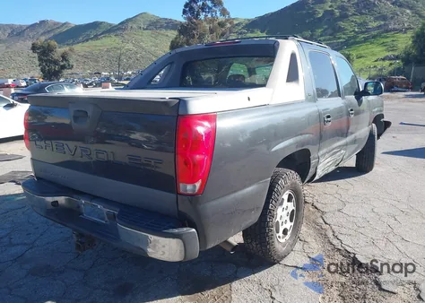 2005 Chevrolet Avalanche 1500 Lt из США, поврежденный, VIN 3GNEC12Z65G113640